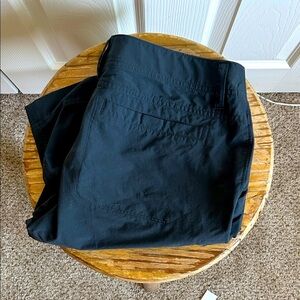 Women’s Marmot Gray shorts 6